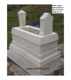 Desenli Mezar Taşı Modeli Sivas-İmranlı Mezarlığı